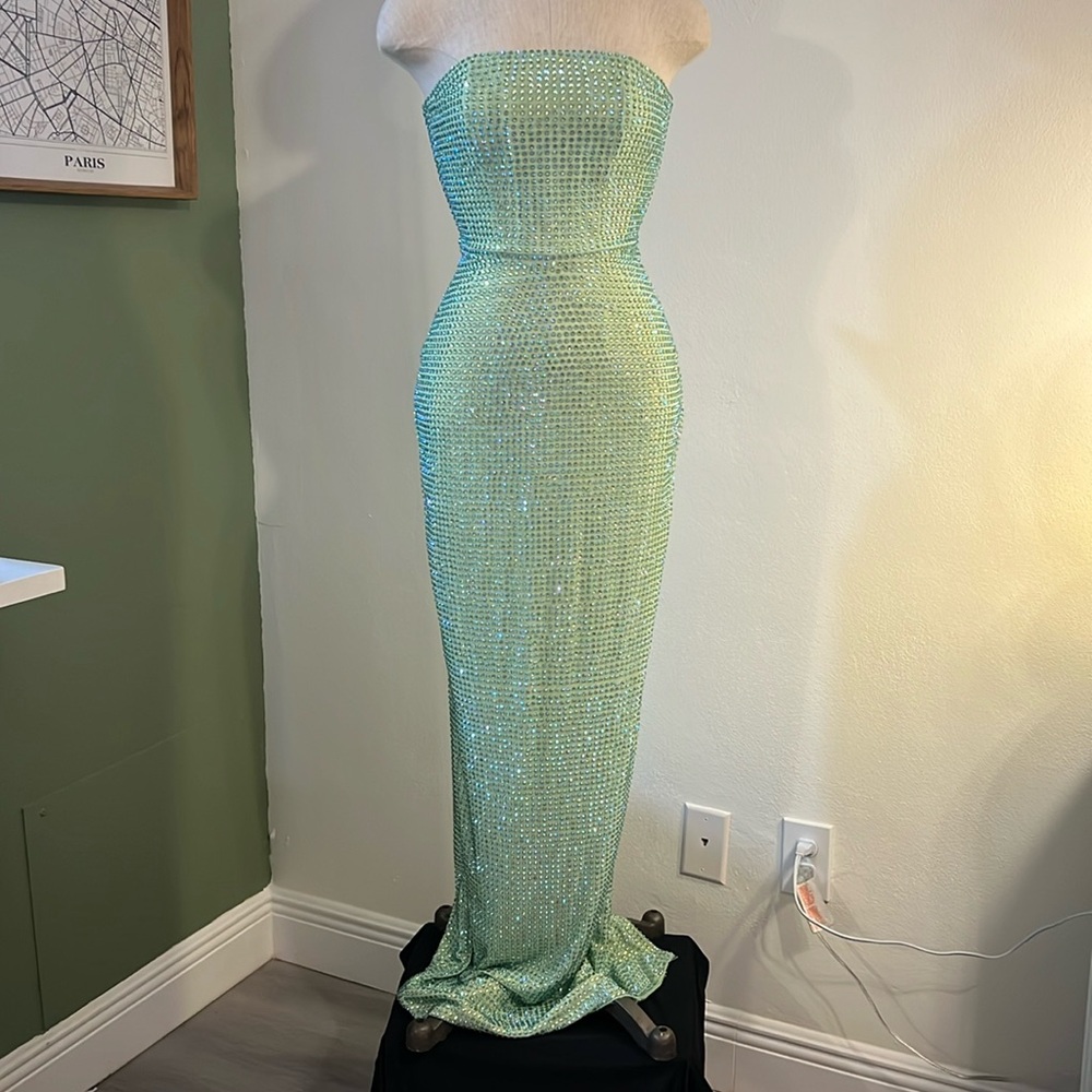 Oh Polly Sequin Strapless Mint Green Column Gown - Picture 2 of 12